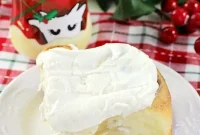 Festive Eggnog Cinnamon Rolls