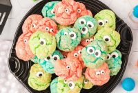 Ghoulish Glancers