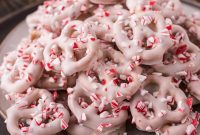 Festive Peppermint Pretzel Crunch