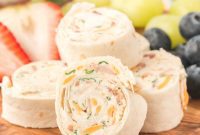 Creamy Chicken Bacon Ranch Pinwheels