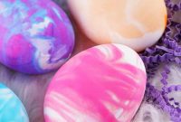 Cool Whip Marbled Easter Eggs