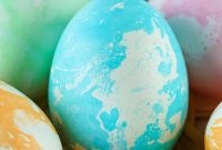 Fluid Art Easter Eggs