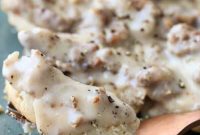 Hearty Homestyle Sausage Gravy