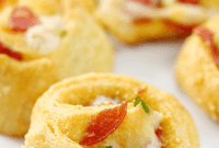 Cheesy Pizza Swirls