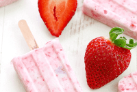 Dreamy Strawberry Yogurt Pops