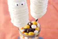 Halloween Twinkie Mummies