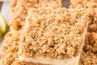 Spiced Caramel Apple Cheesecake Bars