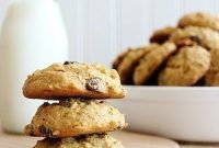 Spiced Pumpkin Oatmeal Chocolate Chip Delights