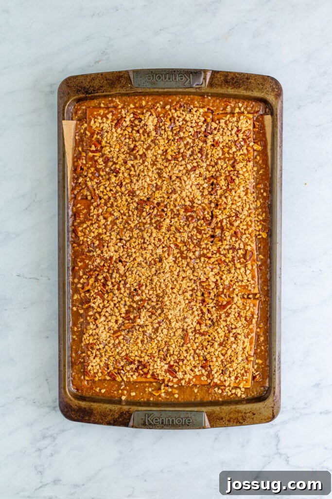Toffee Graham Bliss Bites 8 Hot praline-covered graham crackers sprinkled generously with toffee bits